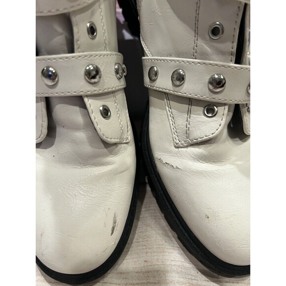 G By Guess Prez White Boots Buckle And Side Zip Closure Size 9.5 - Picture 5 of 8